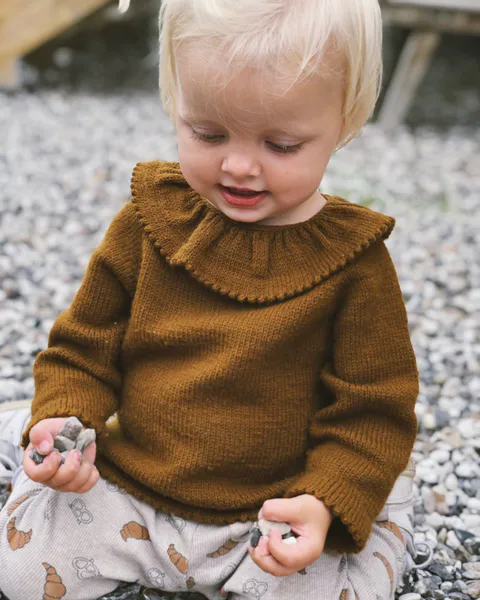 Hovedbilde Dagmars bluse 2.0 PetiteKnit mønster*
