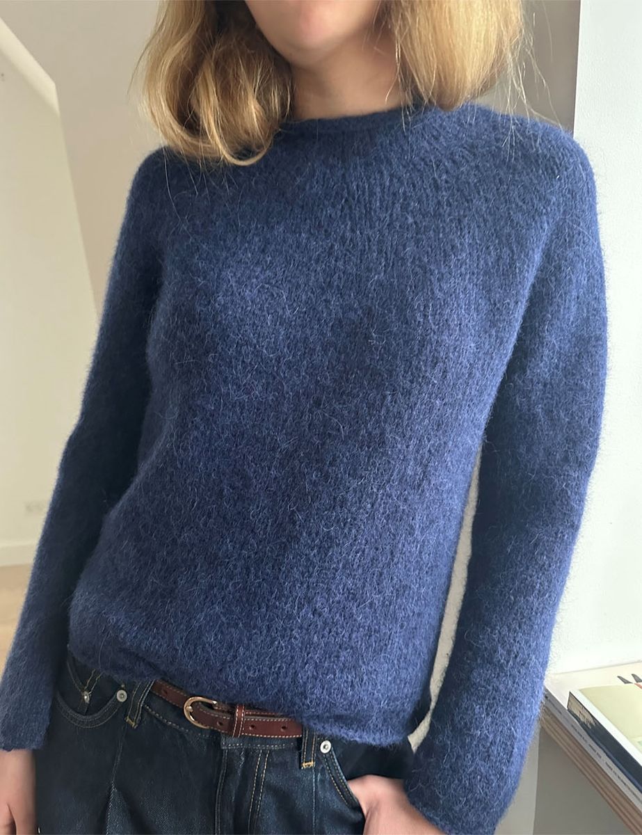 Plain  Yoke Pullover til dame fra Le Knit