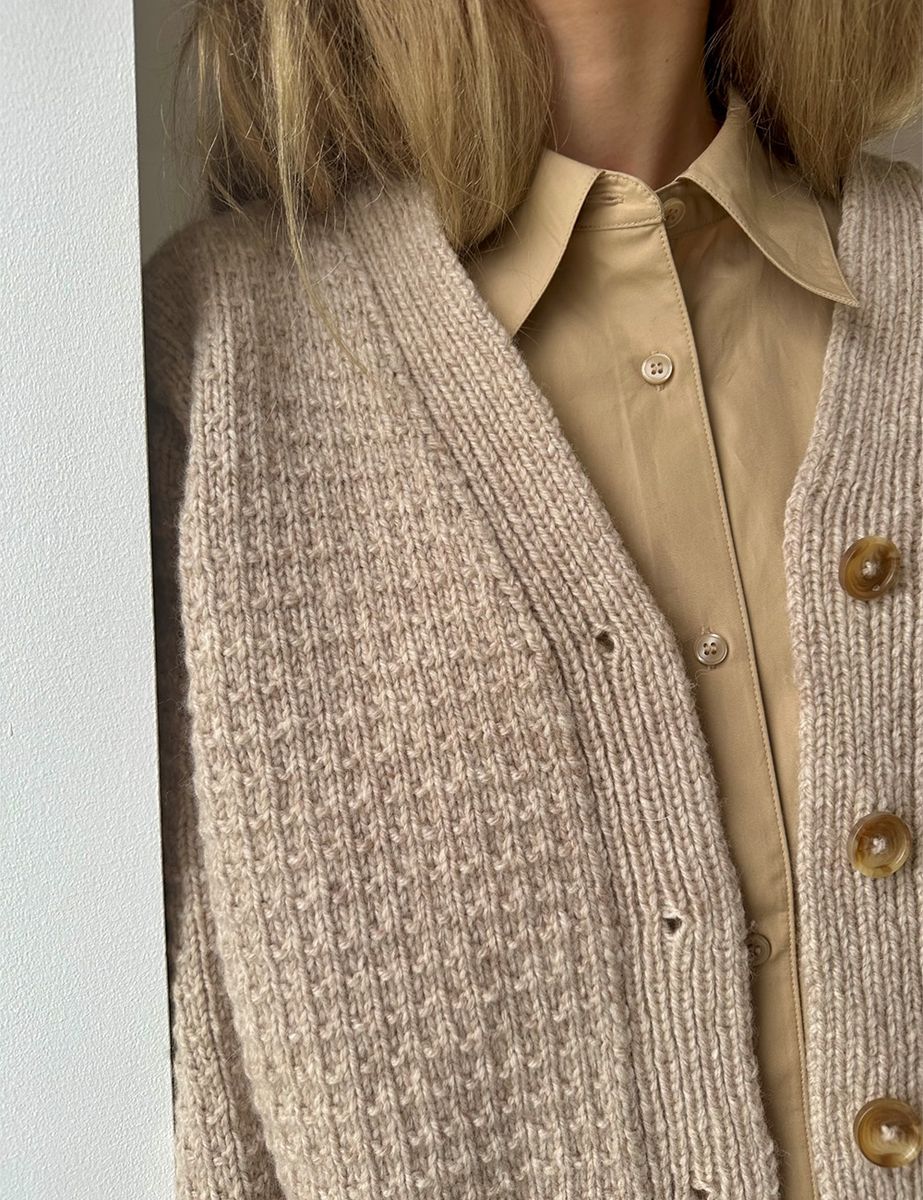 Caia Cardigan til dame fra Le Knit