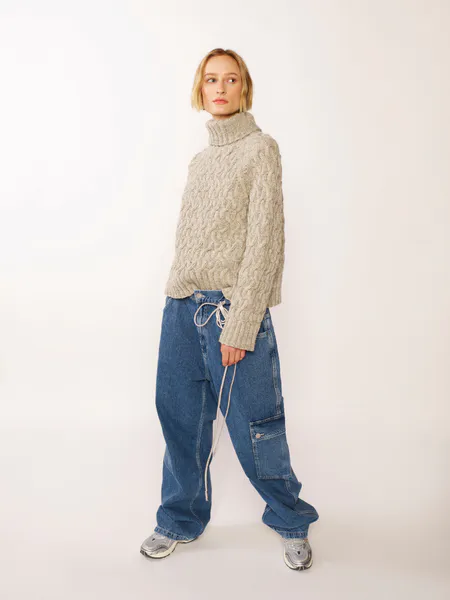 Hovedbilde Gratis - 425-1 Florens genser med fletter i Fivel fra Rauma ...