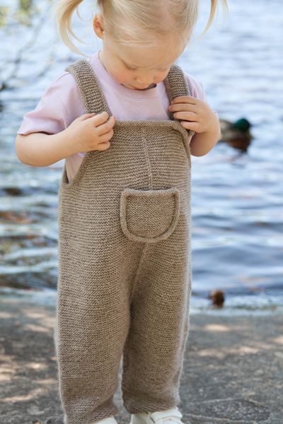 Hovedbilde 480 Bompibukse til baby i Tumi fra Rauma oppskrift*