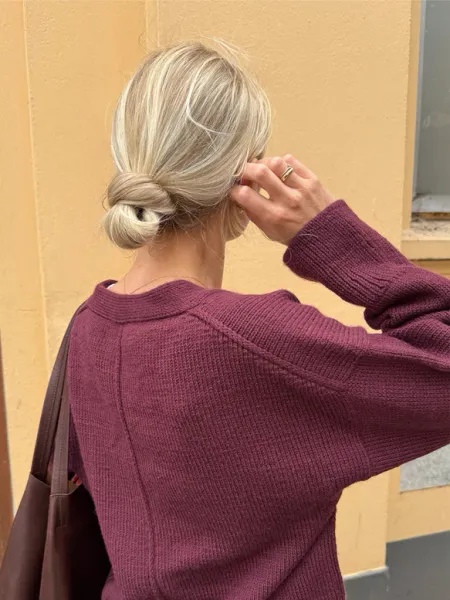 Hovedbilde Scarlet Cardigan fra PetiteKnit oppskrift*